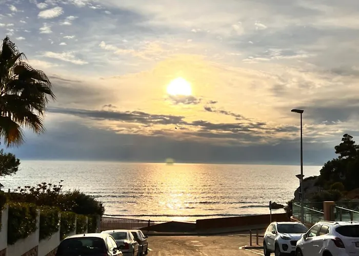 Cap Eros